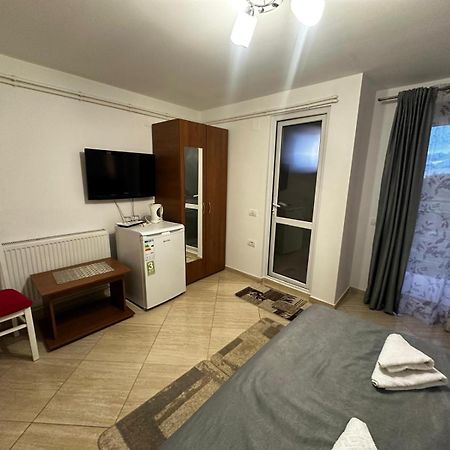 Casa Kmy Hotell Tuzla Exteriör bild